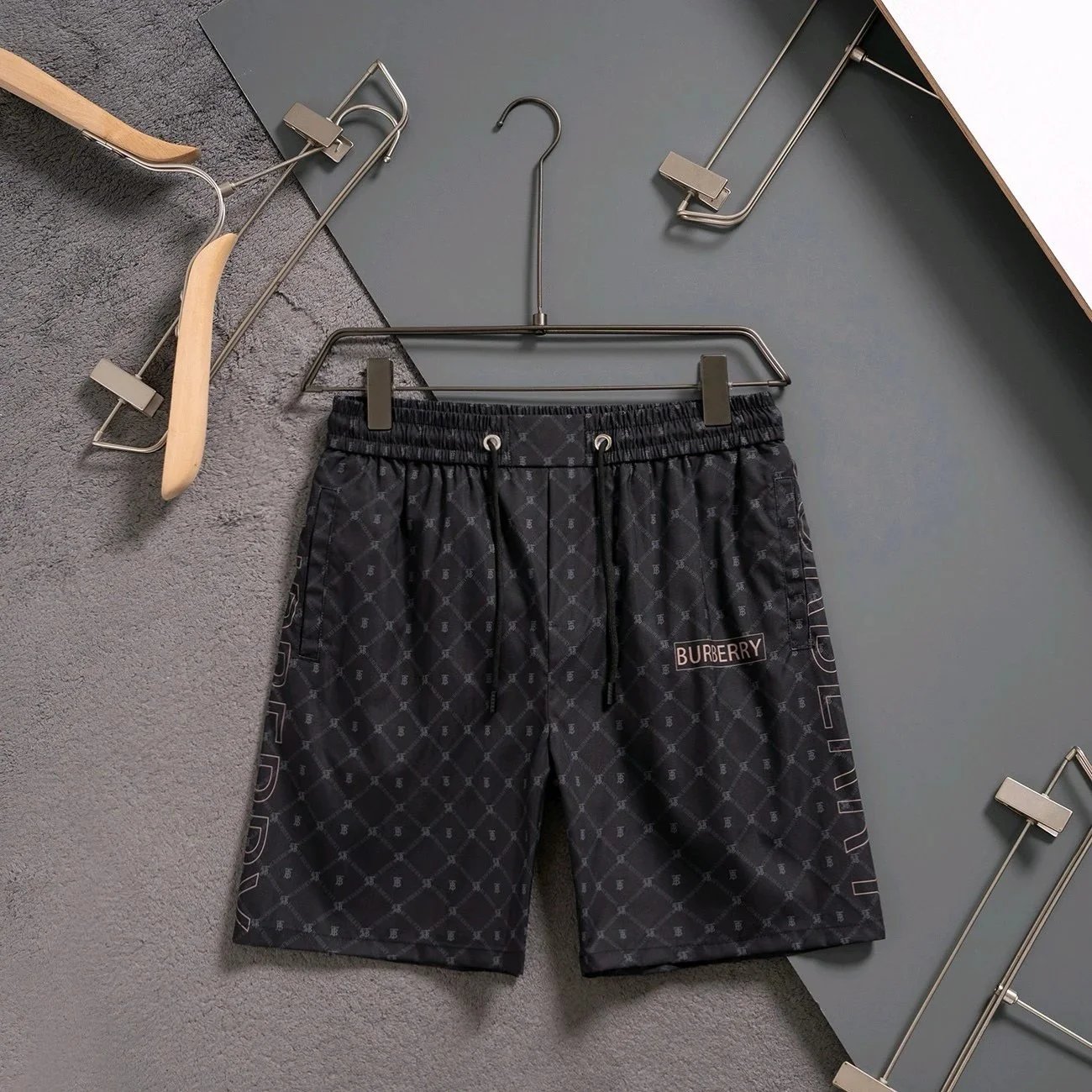 Burberry Shorts Logo-Print Drawstring image 9