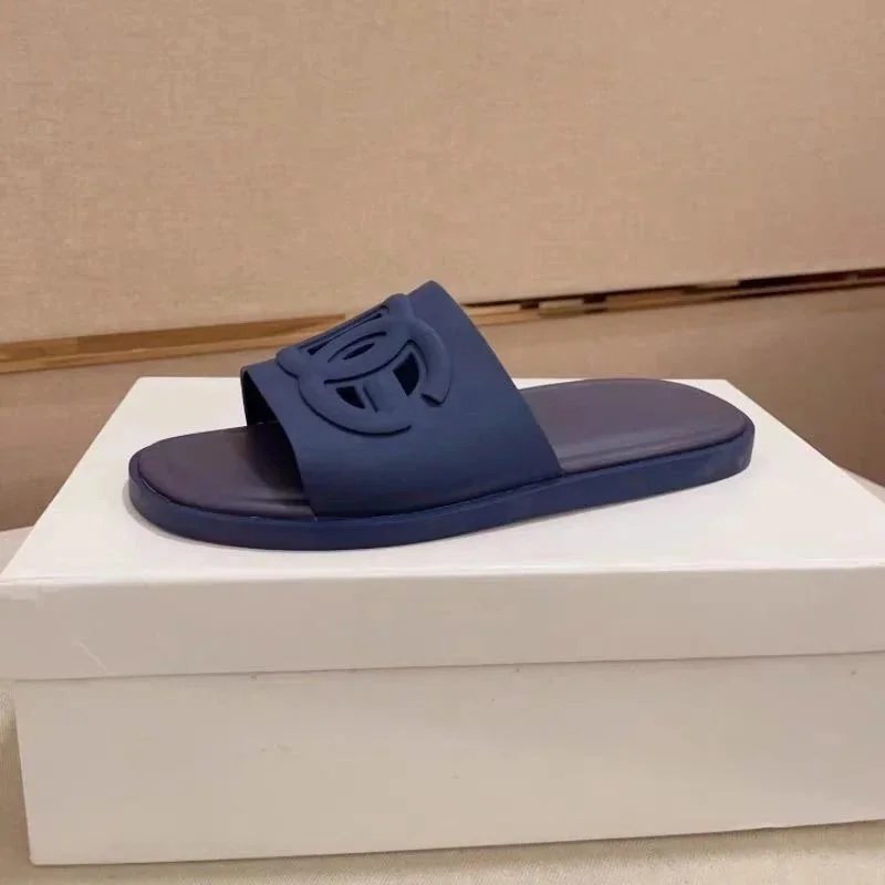 Celine Triomphe Slid