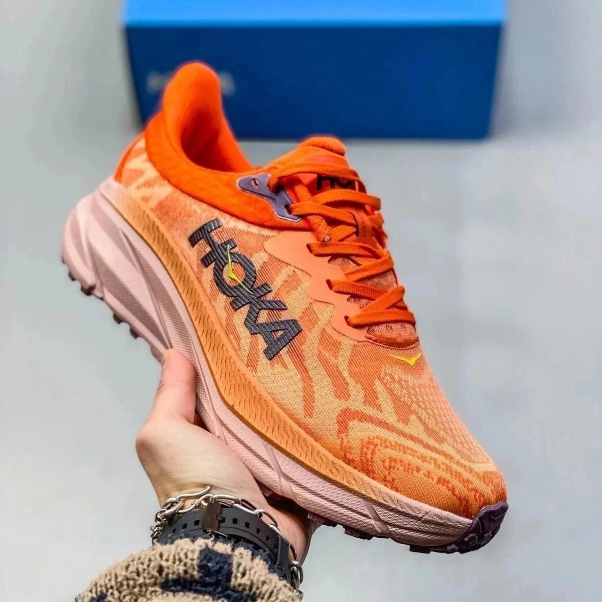 H0k0跑步鞋2025新款: findsindex.com