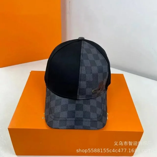 Louis Vuitton Hats MX 04 Monogram and checkerboard baseball cap product detail image 3