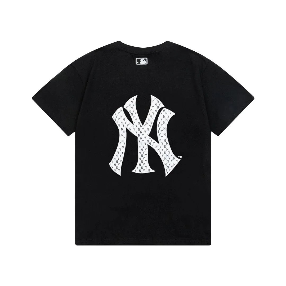 MLB New York Yankees White Black Patterned Logo T-Shirt