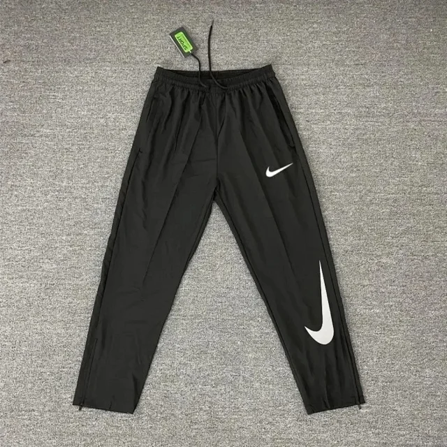 Nike Jackets Hooded zip running jacket with reflective details product detail image 11