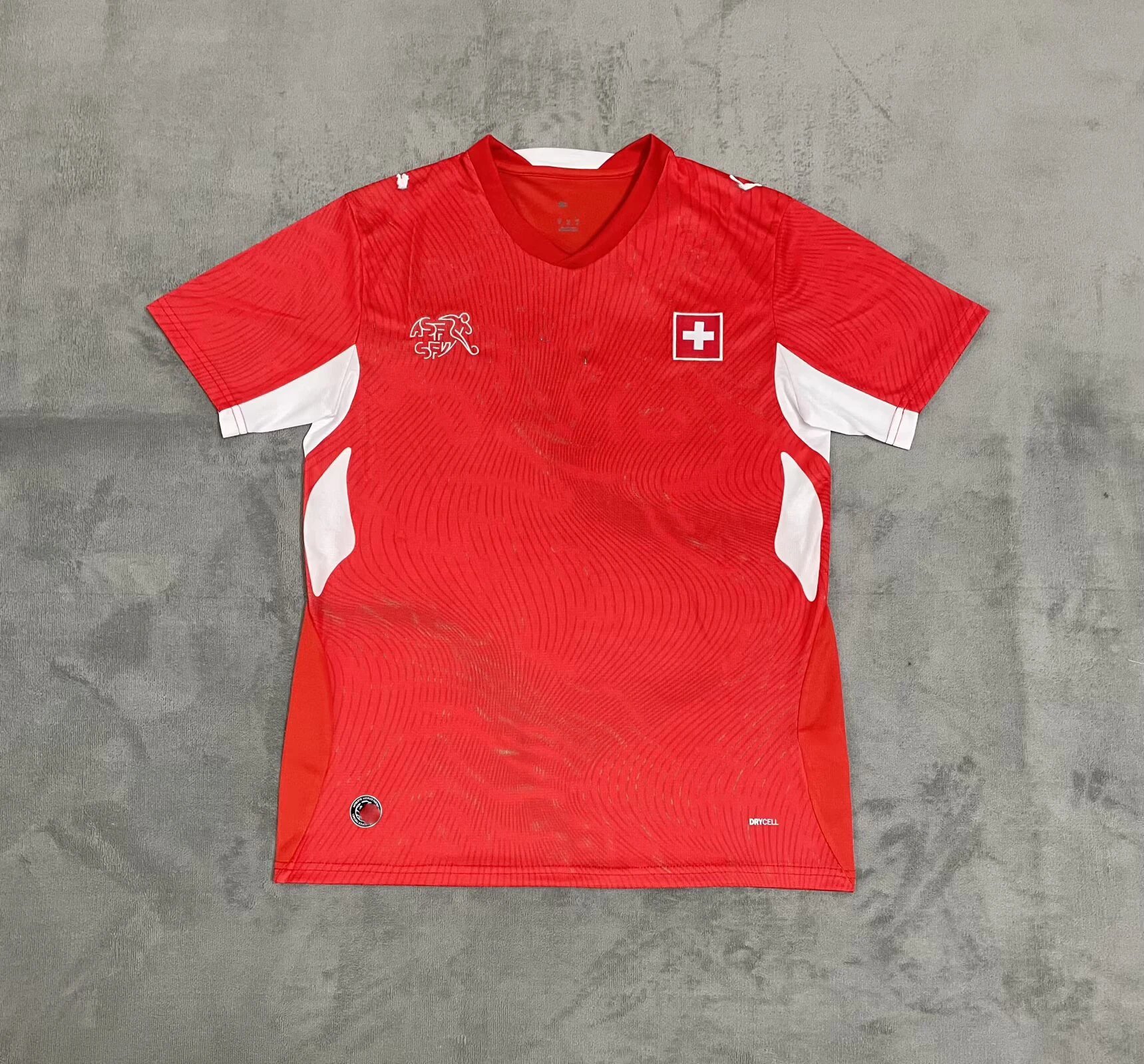26-27 Switzerland Home