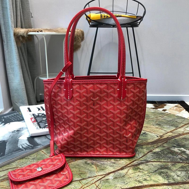 Goyard Handbags Goyardine patterned tote bag — Large size in bright red