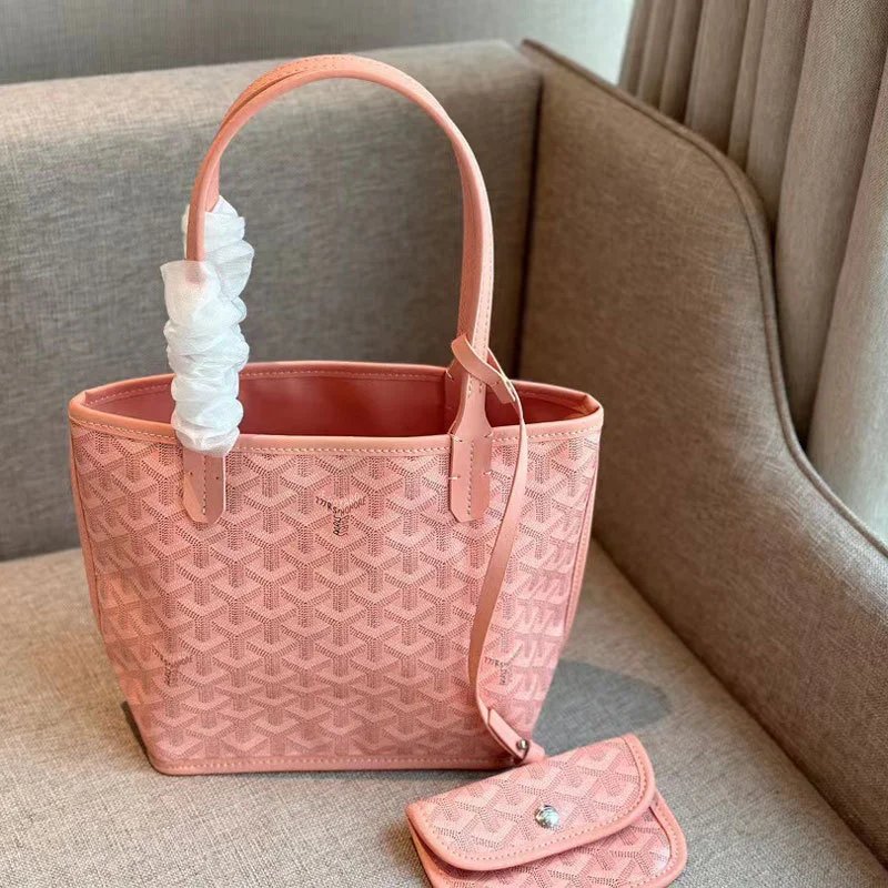 Goyard Handbags Goyardine patterned tote bag — new pink trumpet