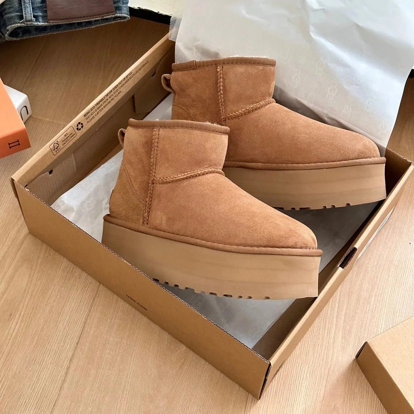 UGG Boots Short fur-lined platform — Low tube 5cm Millet