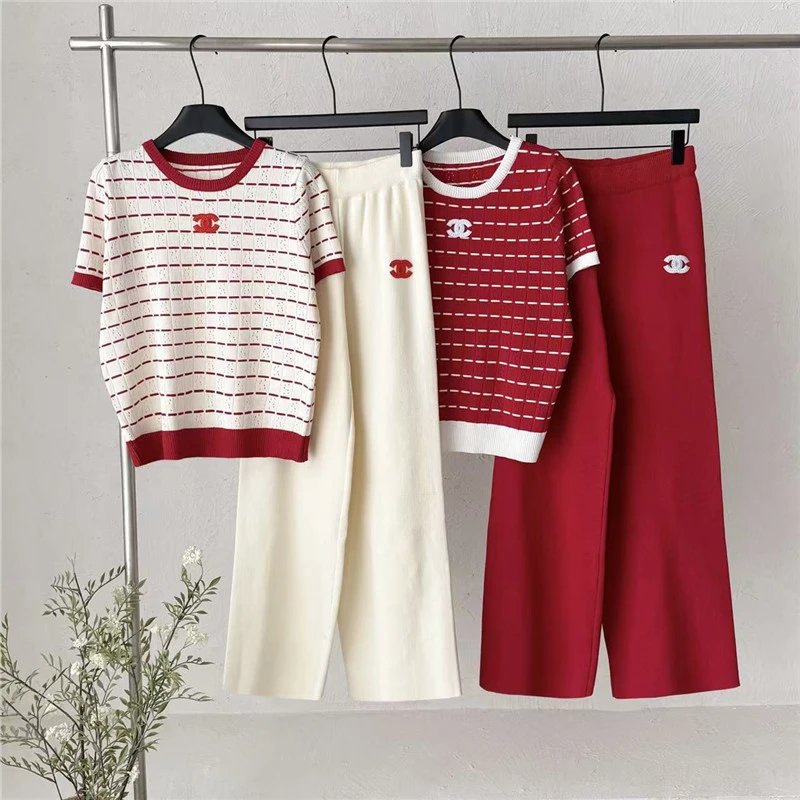 Chanel Cc Logo Knit Set (Striped Short-Sleeve Top + Wide-Leg Pants)