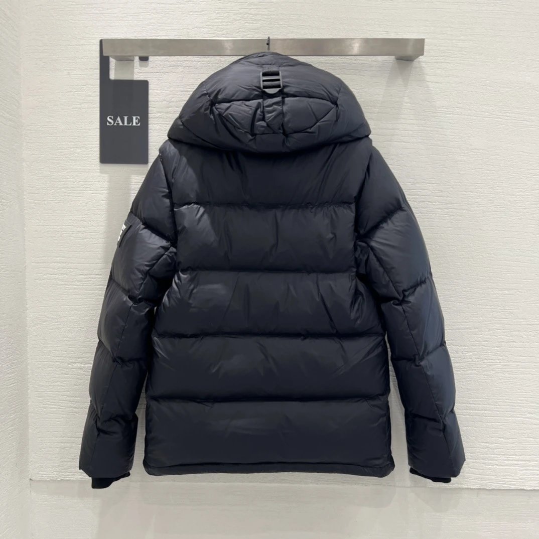 跨境巴家正确版秋冬新款可拆式衣袖连帽羽绒服男女同款保暖外套 3