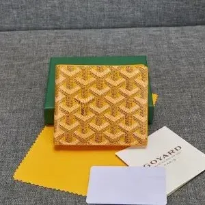Goyard Saint-Louis PM Yellow Chevron-Print Short Wallet - 1