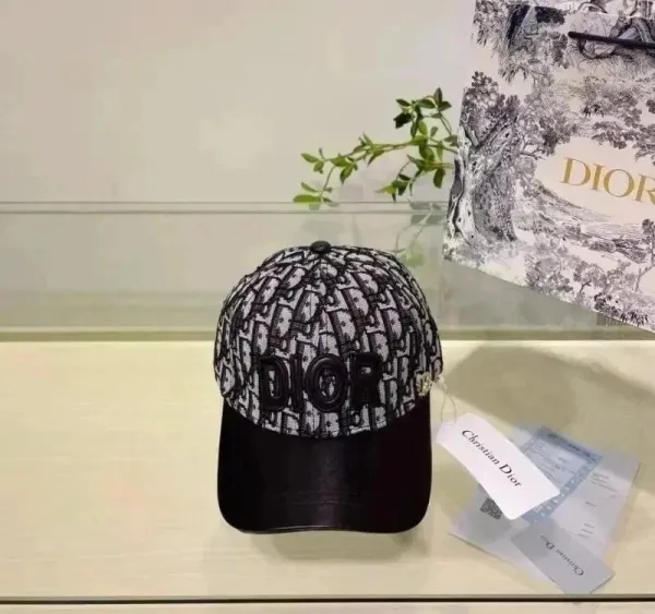 Dior Oblique Print Baseball Cap Black and White - 1
