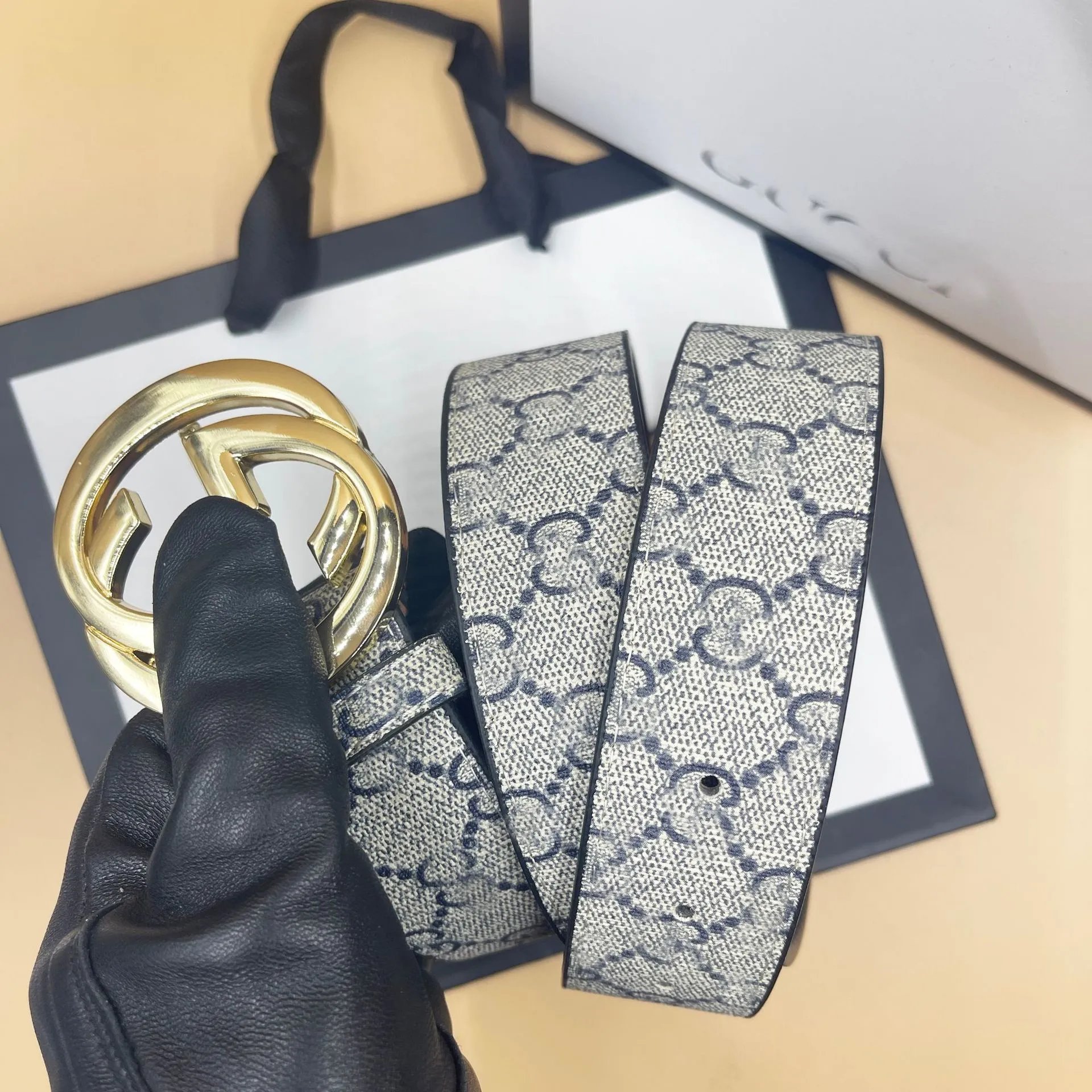 布纹白蓝色+GG金扣