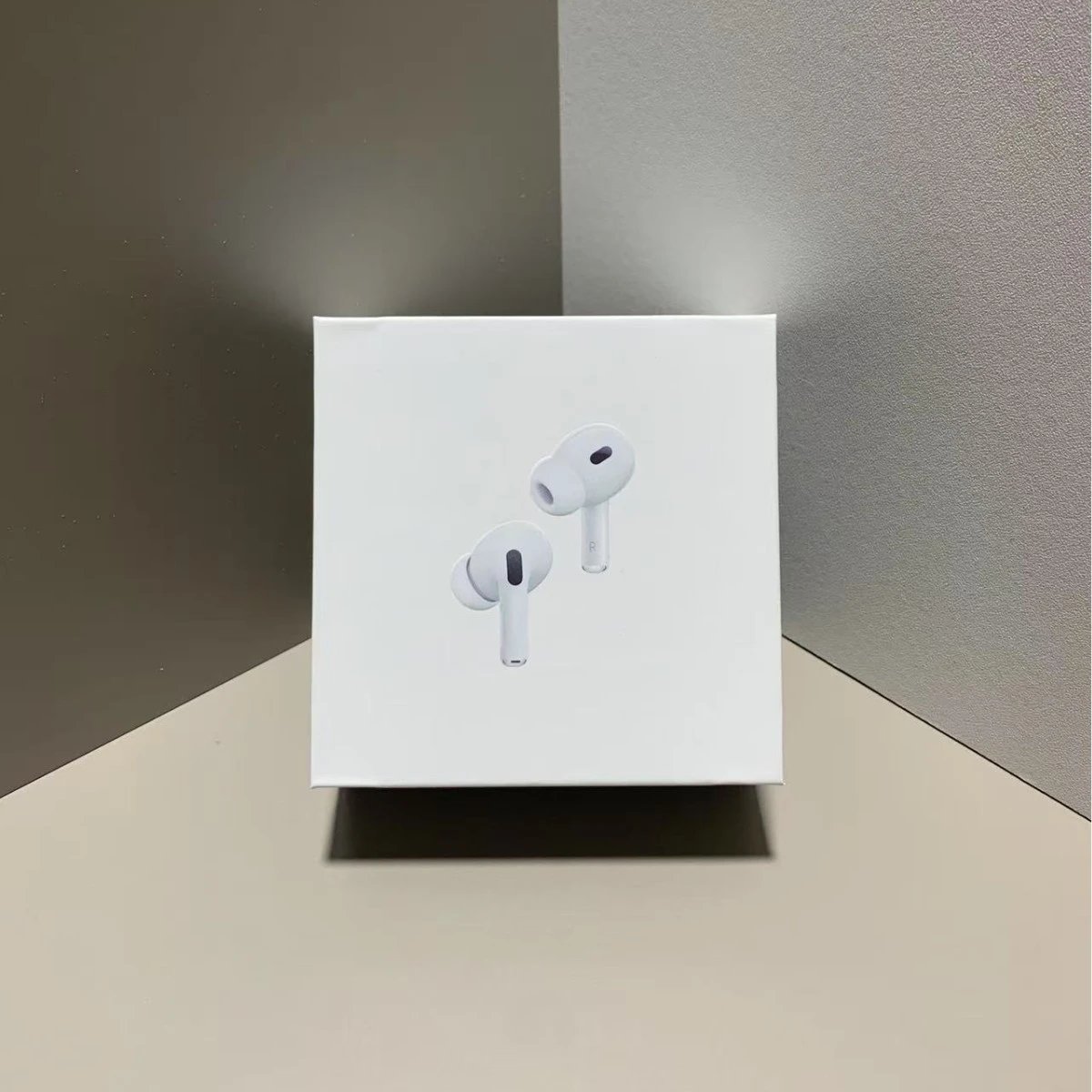 Apple Earbuds AirPods 2nd Generation