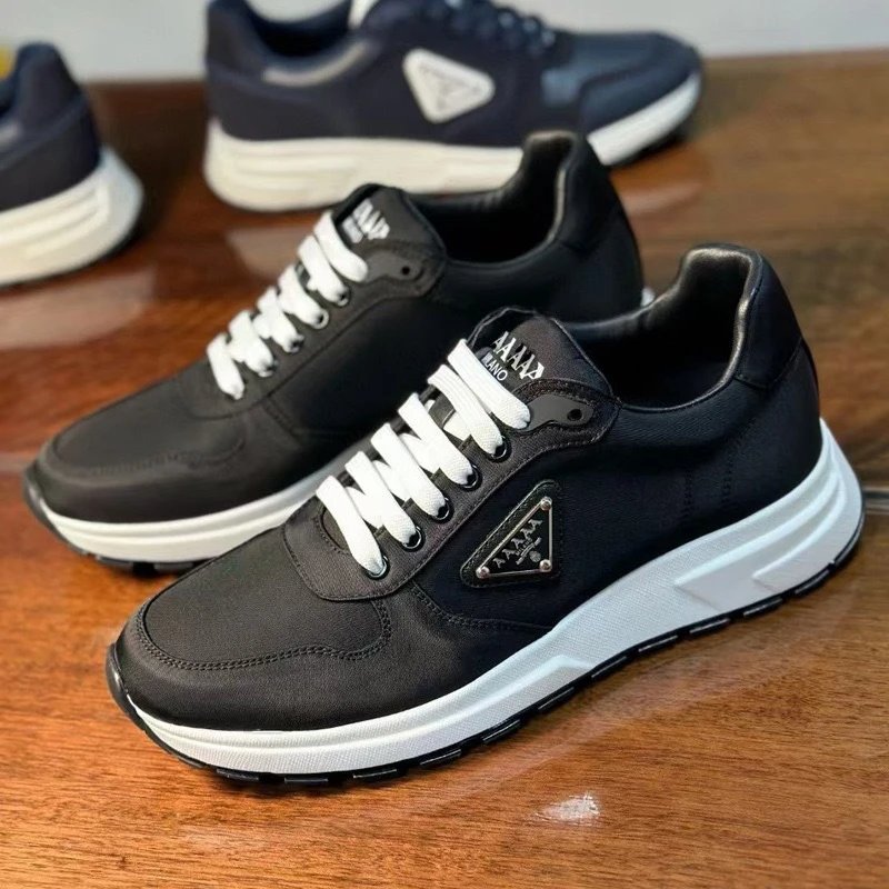 现货p家运动鞋厚底休闲鞋男女锯齿底时尚休闲鞋男真皮透气三角标