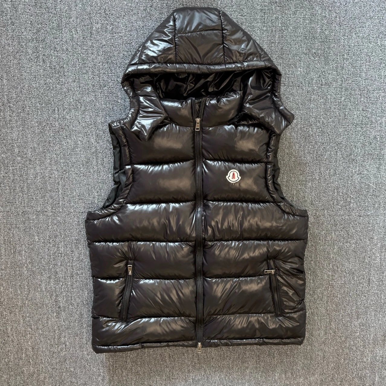 Outdoor Maya MK Hooded Puffer Vest Unisex Quilted Glossy Thickened Short Jacket
