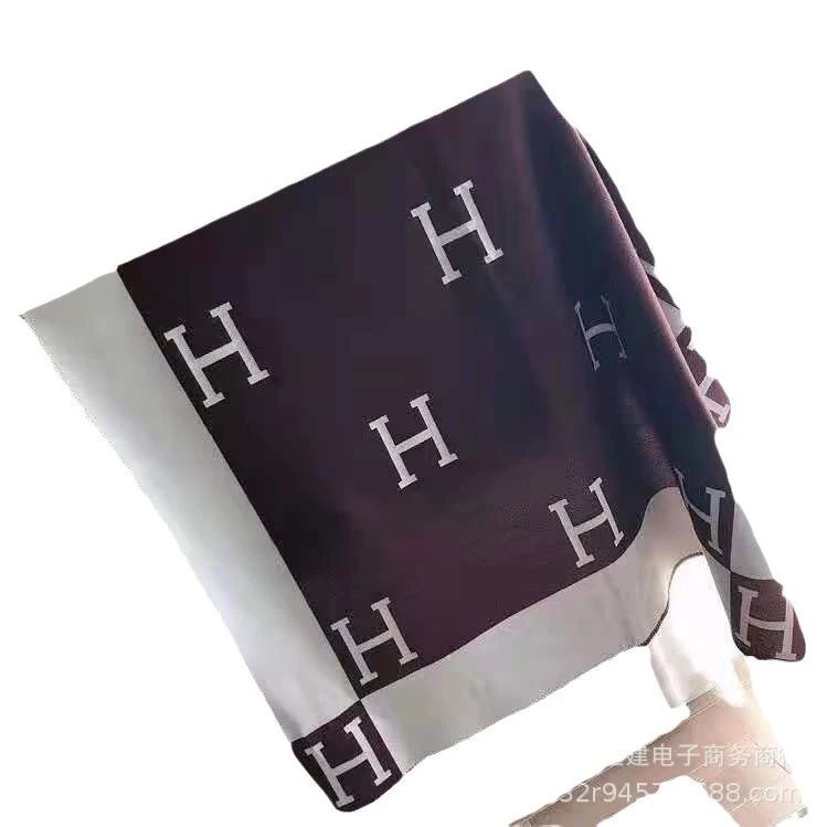 HERaucohouse metallicaES blanket