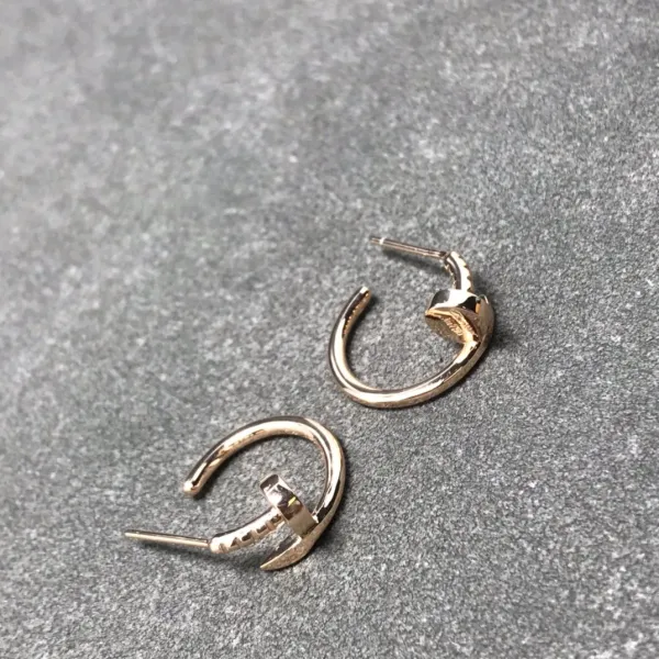 Design Nail Hoop Earrings Gold Tone Jewelry - 1