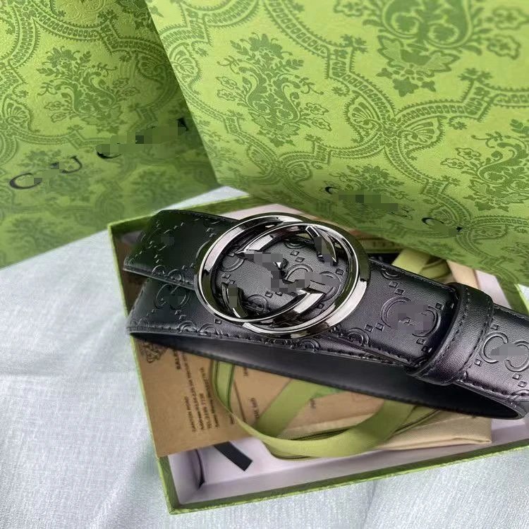 黑色压花G 枪扣