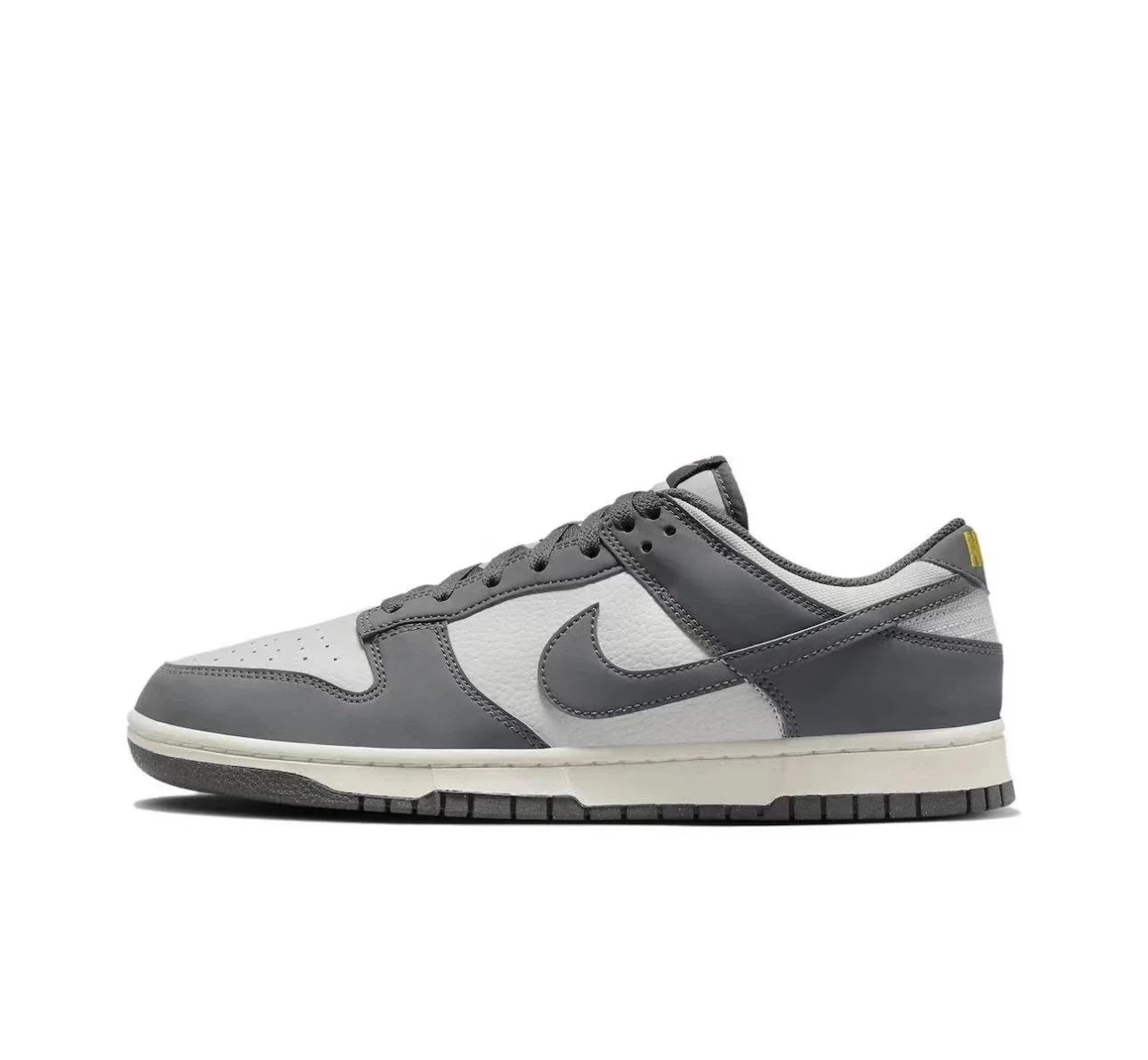 Nike Dunk SB Pro "J-Pack Shadow"  Shoes
