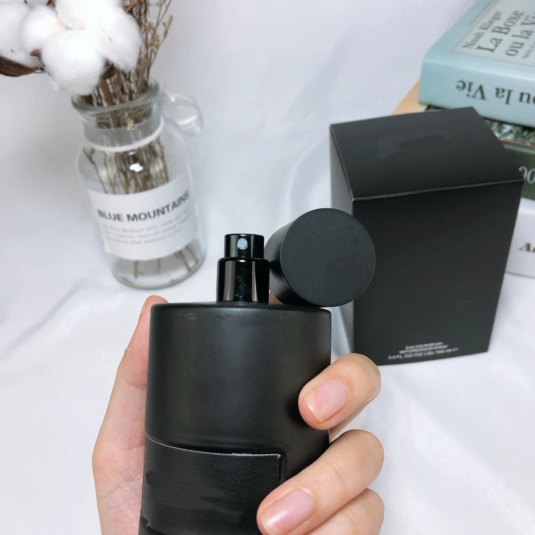 TOM FORD box perfumes-1c