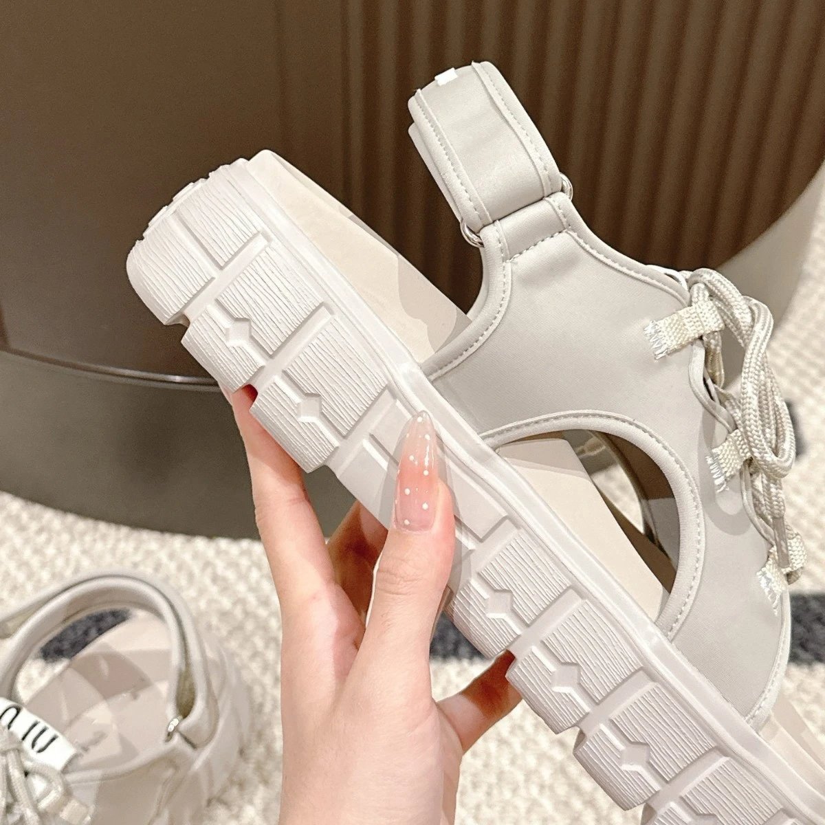 🔥1:1 batch MMUI shoes