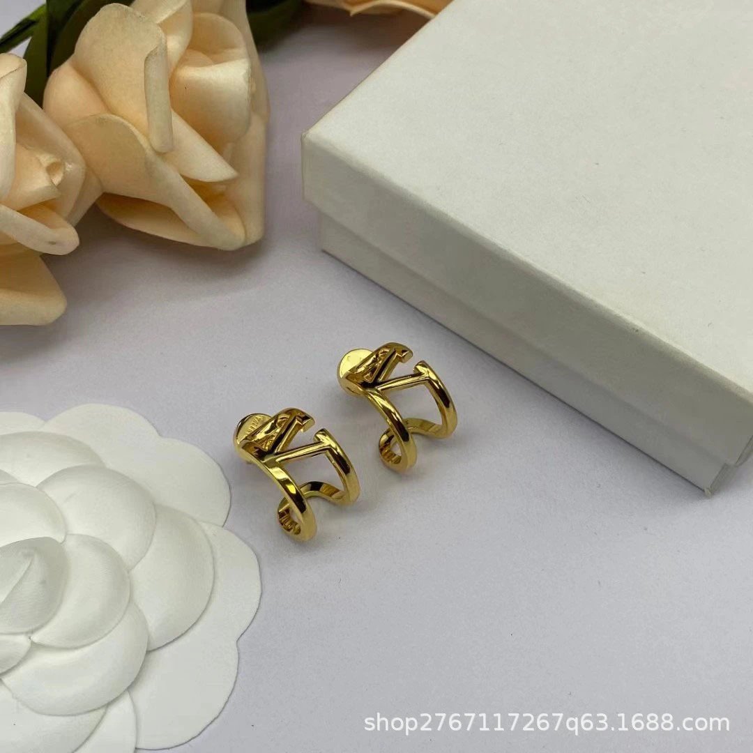 Valentino  EARRING-3