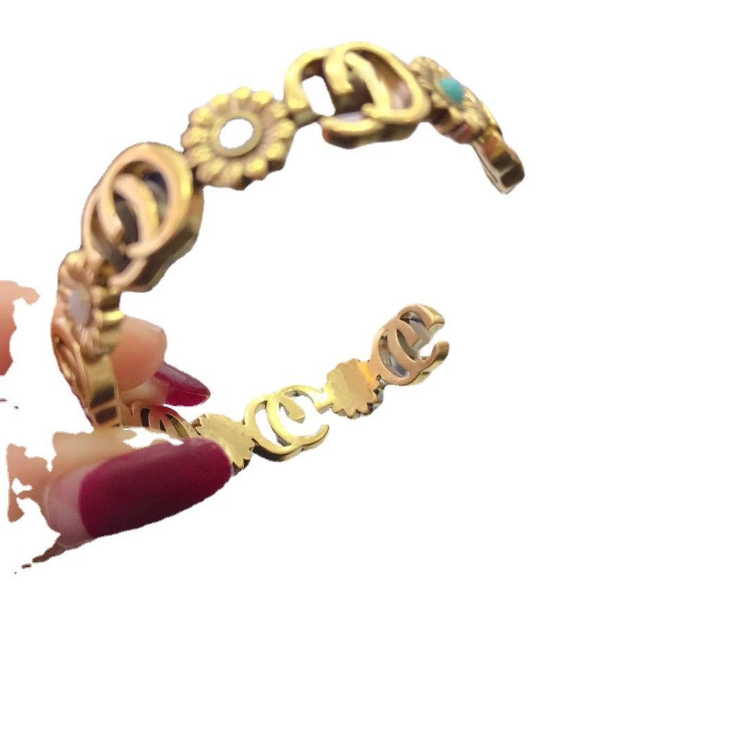 GUCCI bracelet