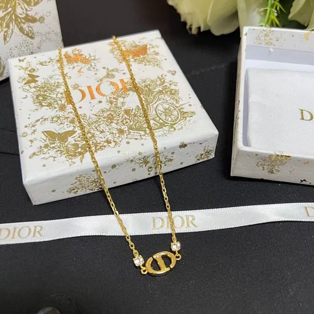 Dior Gold Pendant Necklace for Men and Women Jewelry