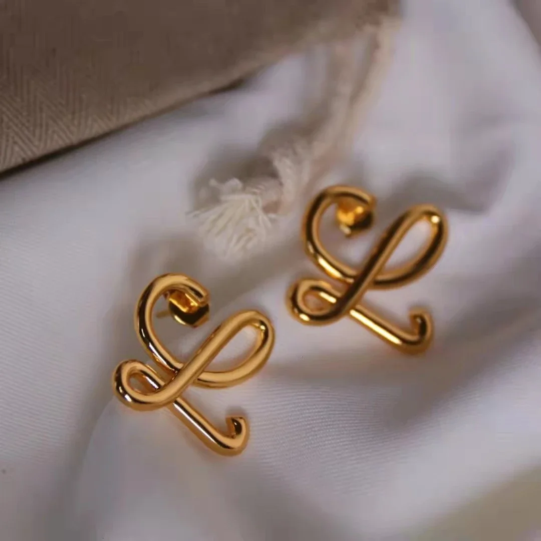 LOEWE earrings-1 (1 Color)