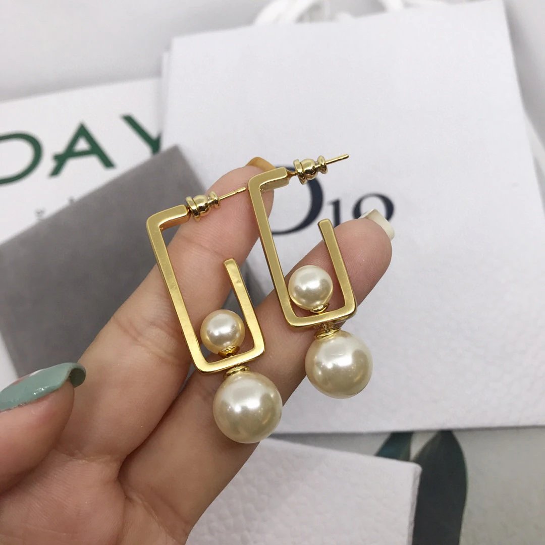 Dior Gold Geometric Pearl Earrings Jewelry