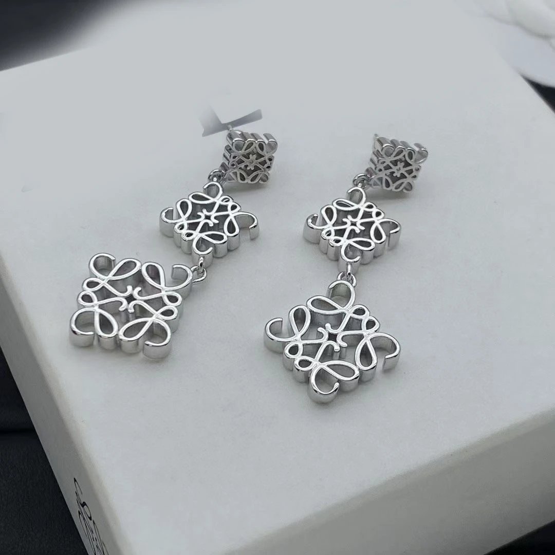 LOEWE earrings-5