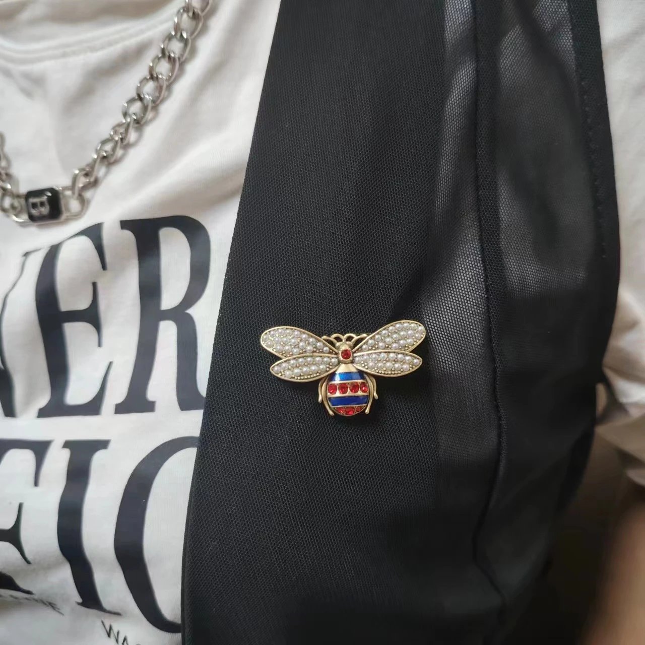 GUCCI brooch