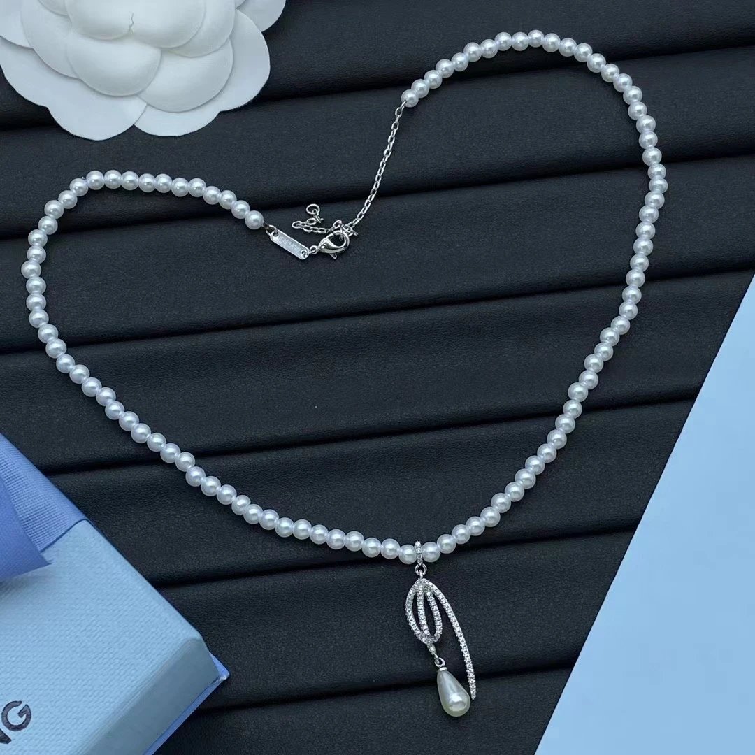 Hefang White Pearl Necklace Silver Bow Pendant Jewelry