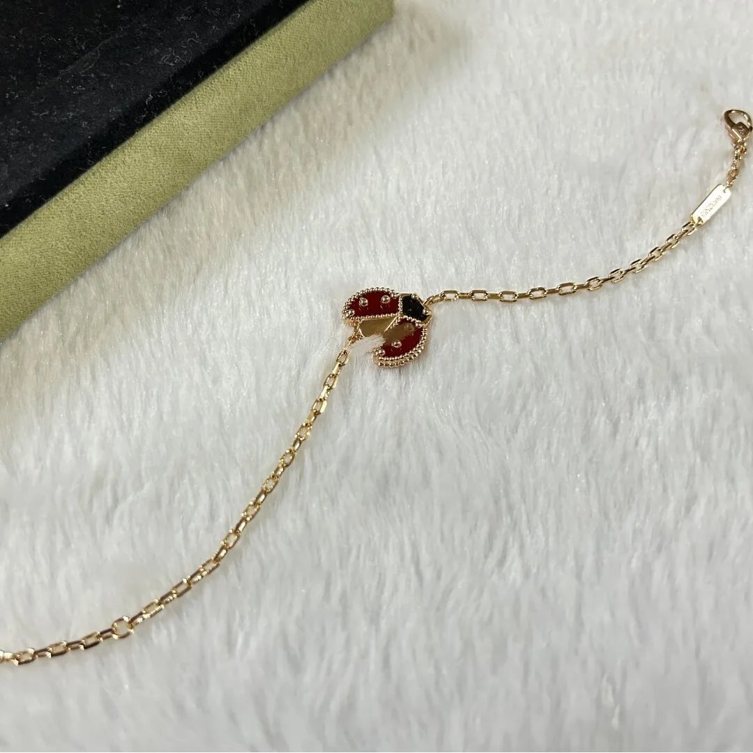 Van Cleef & AMIRIRIpels EARRING-1