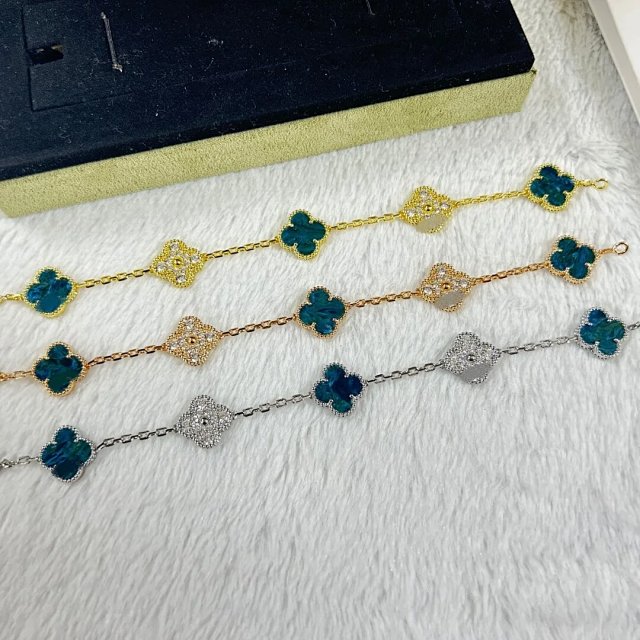 CVA Bracelet: seller detail photo 2