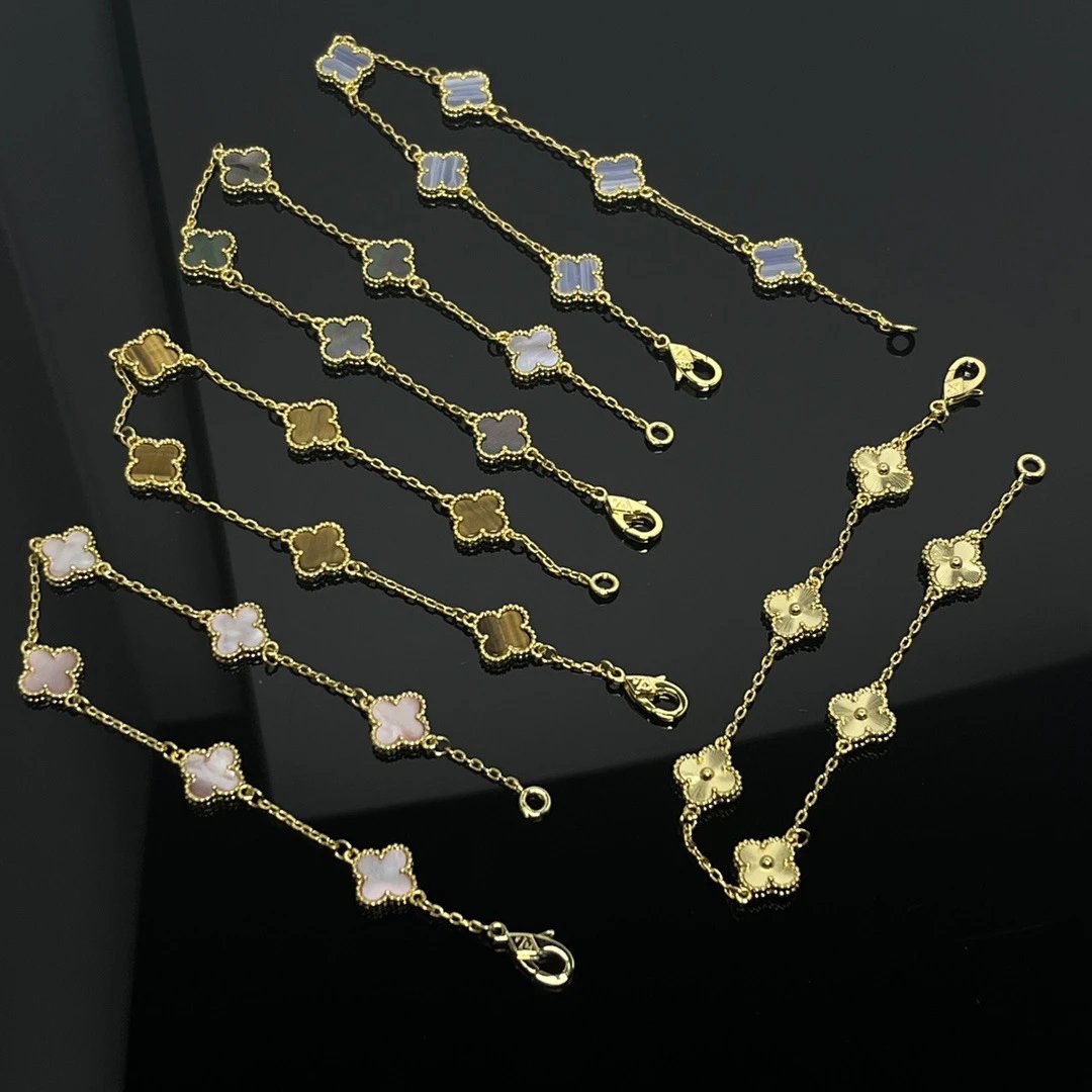 Van Cleef Arpels Alhambra Gold Clover Bracelet
