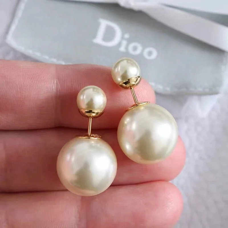 Dior earrings-1 (1 Color)