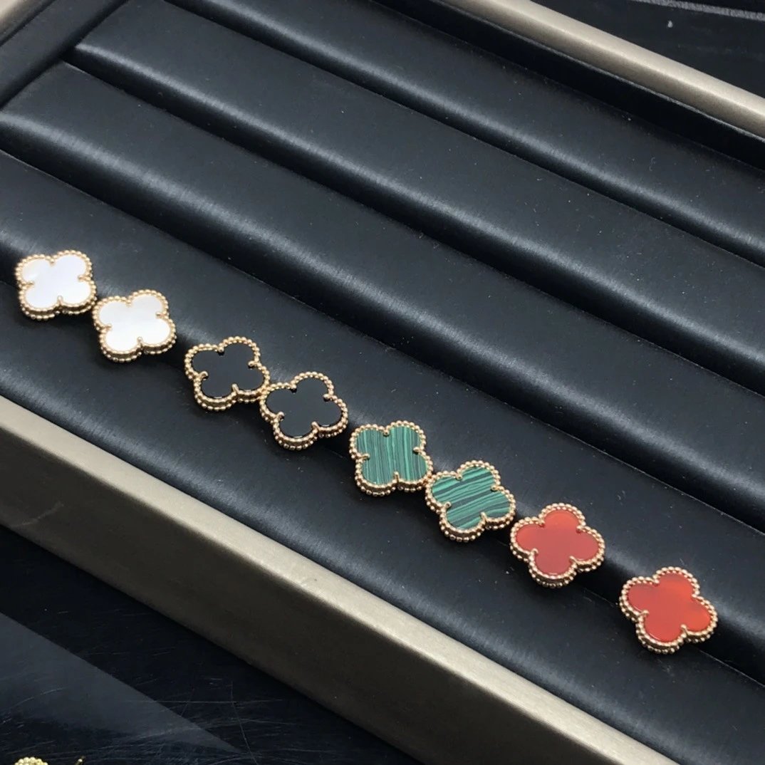 Van Cleef & AMIRIRIpels EARRING
