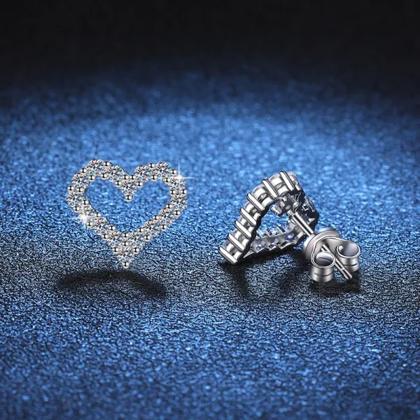 Design Heart Shape Pave CZ Earrings Silver Jewelry - 1