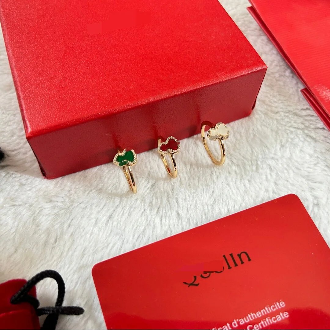 Qeelin ring