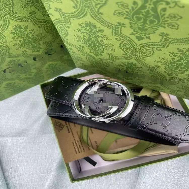 黑色压花G 银扣