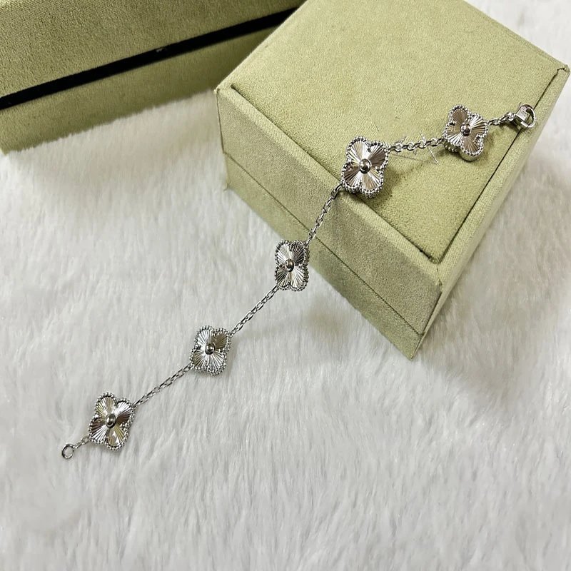 Van Cleef & Arpels Bracelets-2 – QC photos preview | CnFans  | 7581323069