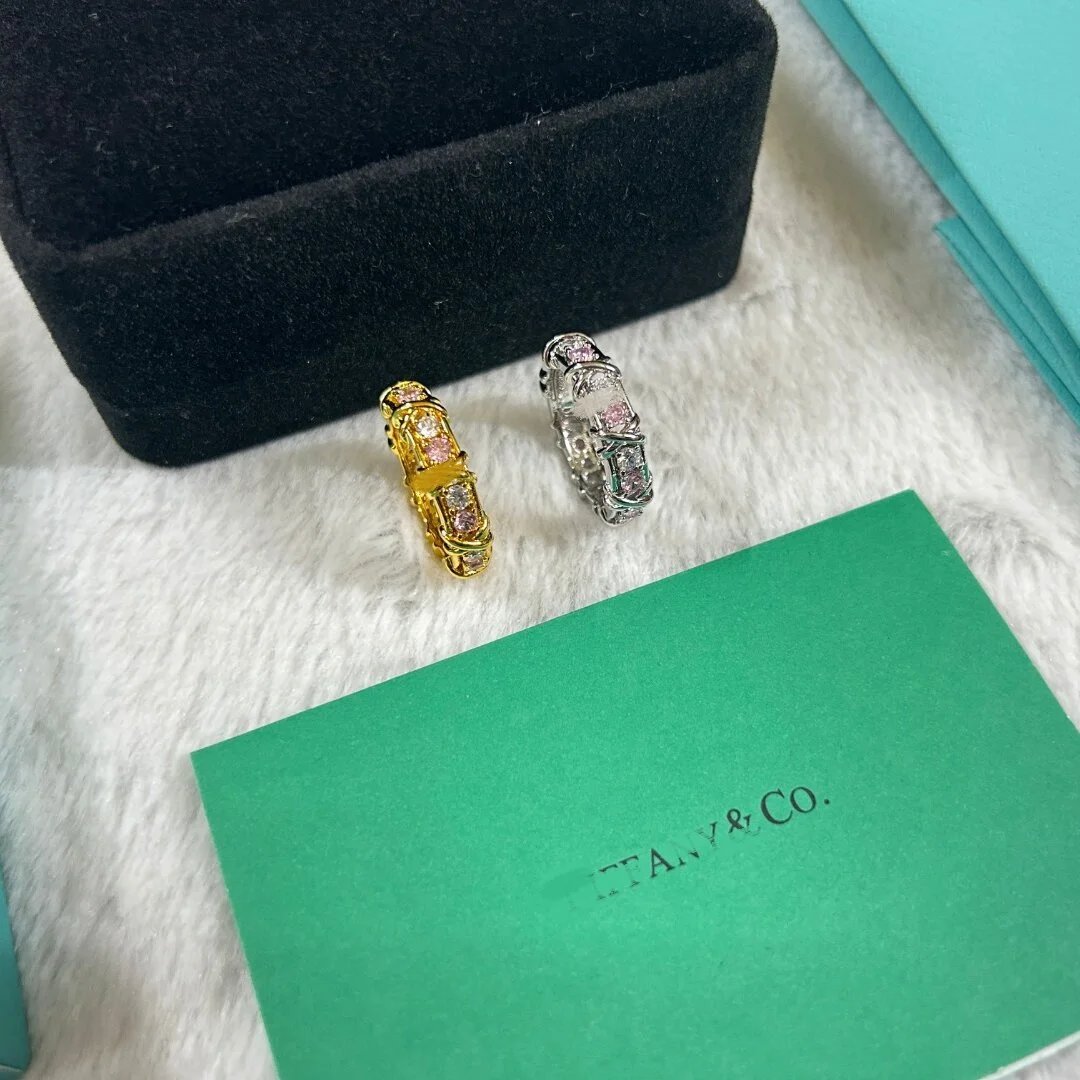 TIFFANY&Co ring
