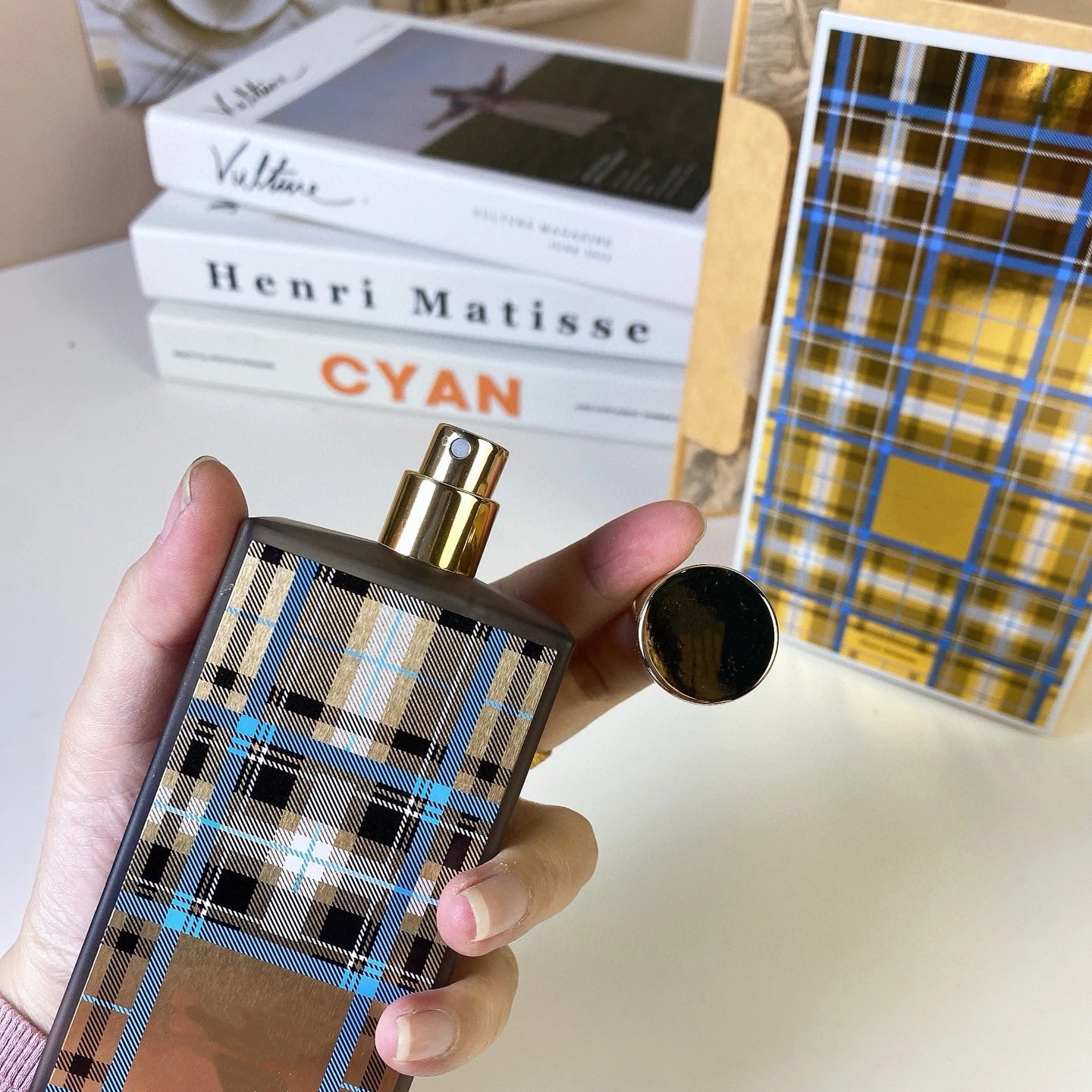 Memo Paris INVERNESS box perfumes-1c