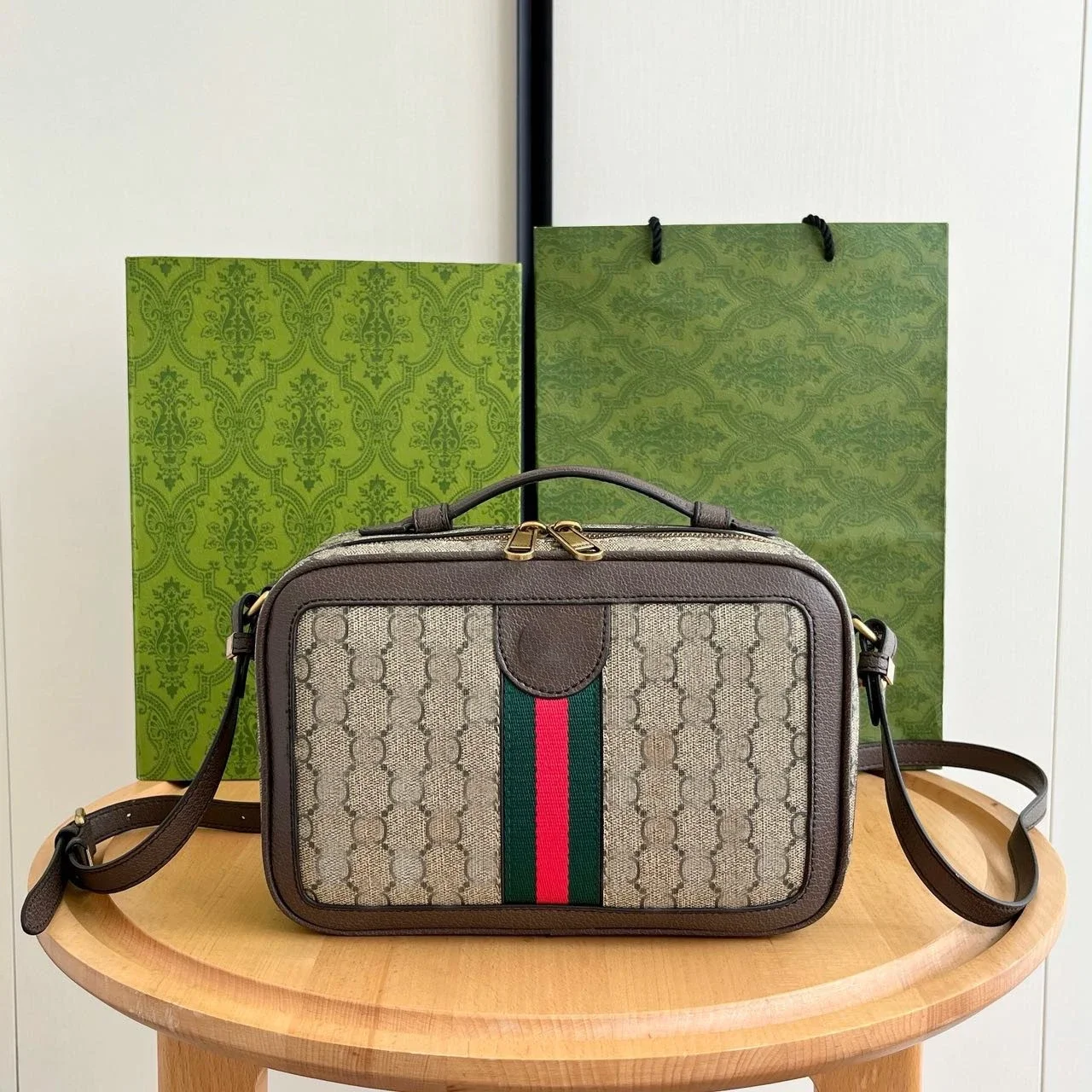 GUCCI bag-85 (2 Colors )