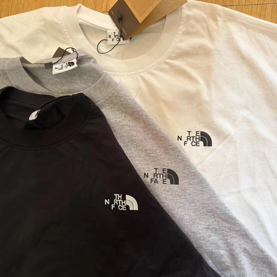 The North FaceT-shirt-1