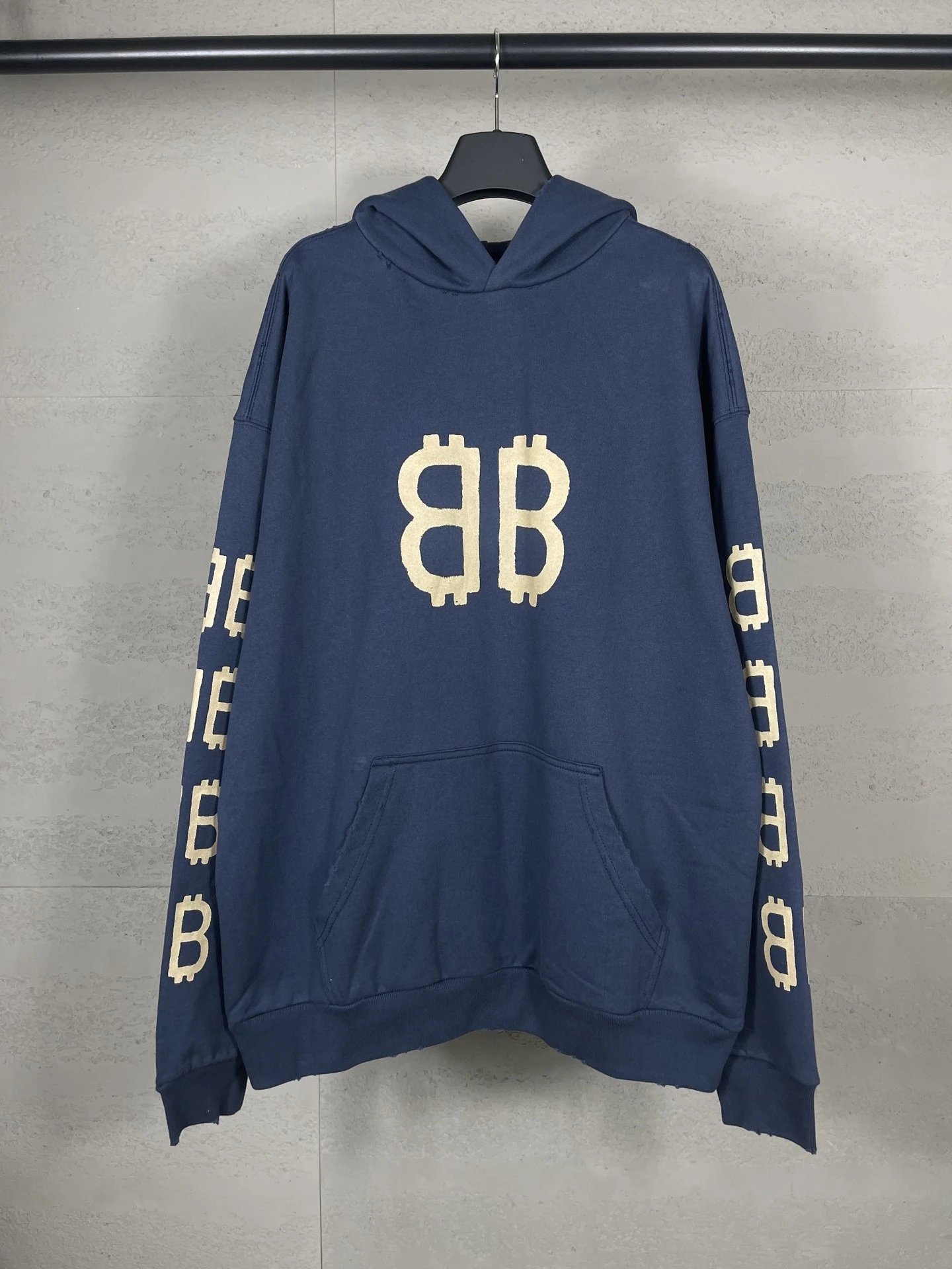 Balenciaga Bitcoin Logo Distressed Black Hoodie - 8