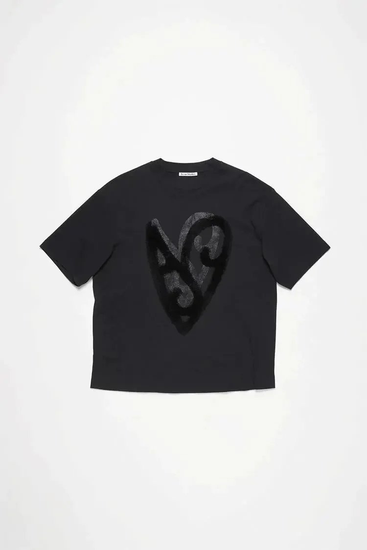 AC1996 Heart Vintage Doodle T-Shirt photo 2