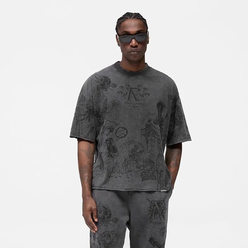 Oversized Graphic Print Beige Streetwear T-Shirt