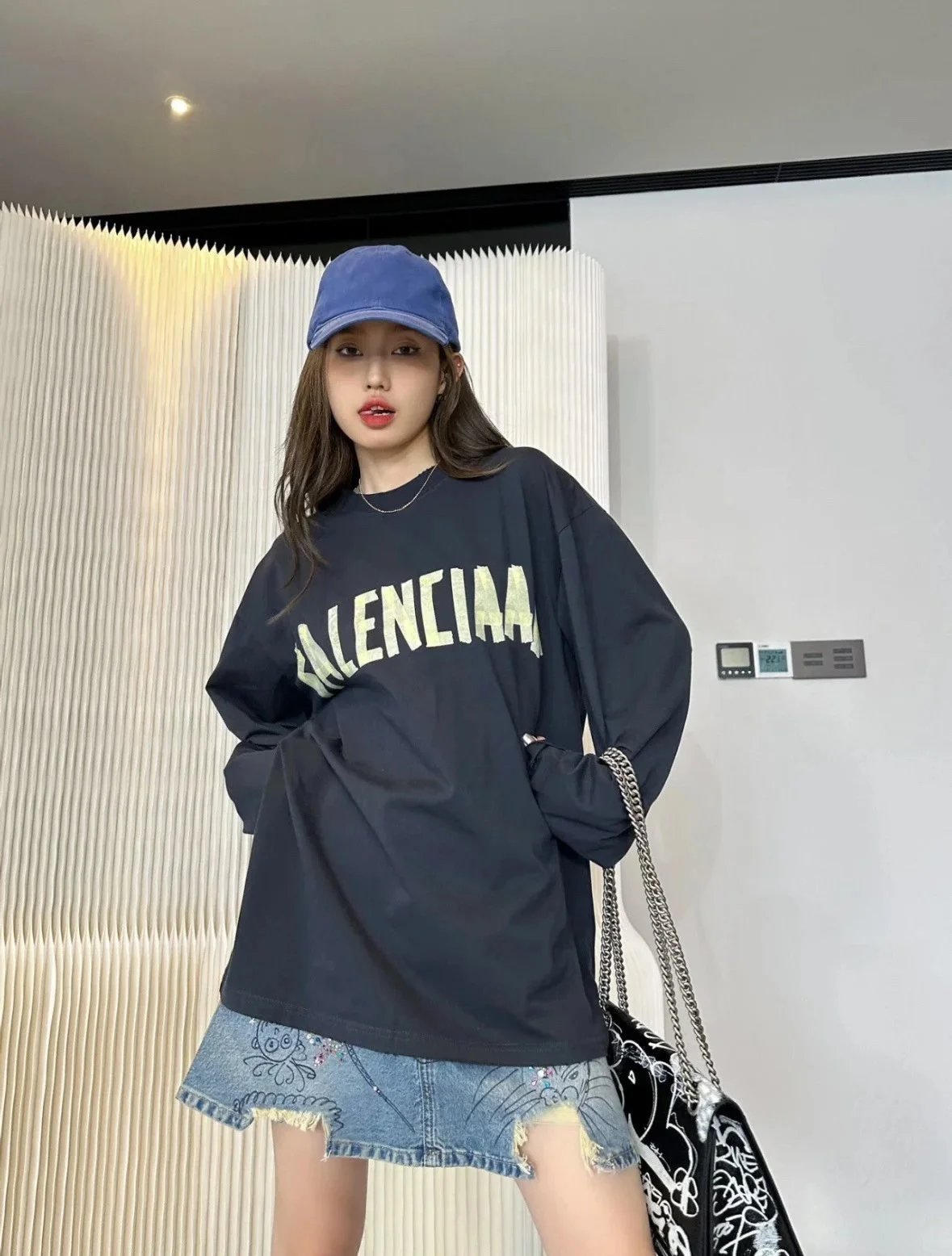 Balenciaga Logo Splatter Print White T-Shirt - 11