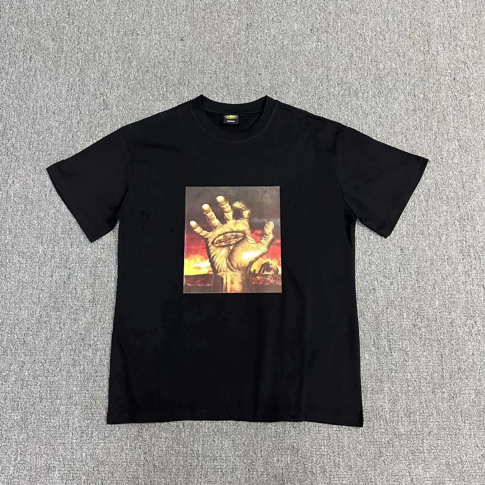 Corteiz Devil Island Logo T-Shirt photo 4